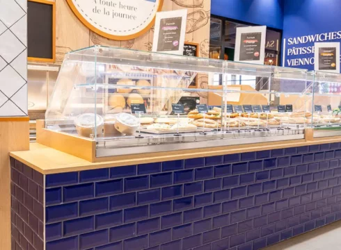 Evéma Agencement de Super U Dol de Bretagne - Espace brasserie et snacking